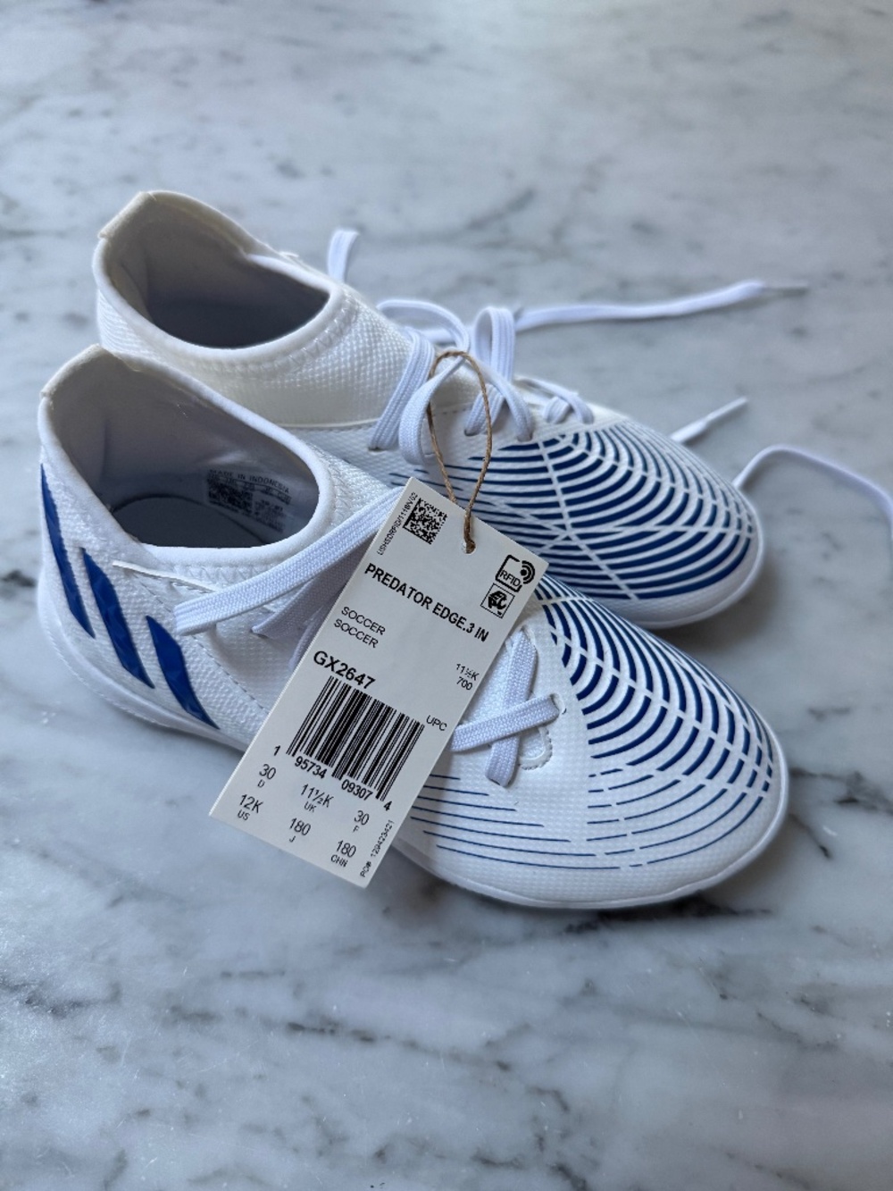 NEW Adidas Predator Edge.3 Indoor Soccer Shoes – Kids 12K – $45